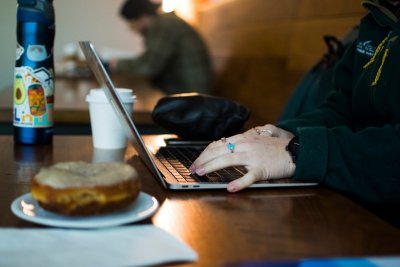 Dit mag je in 2026 belastingvrij bijverdienen naast je baan